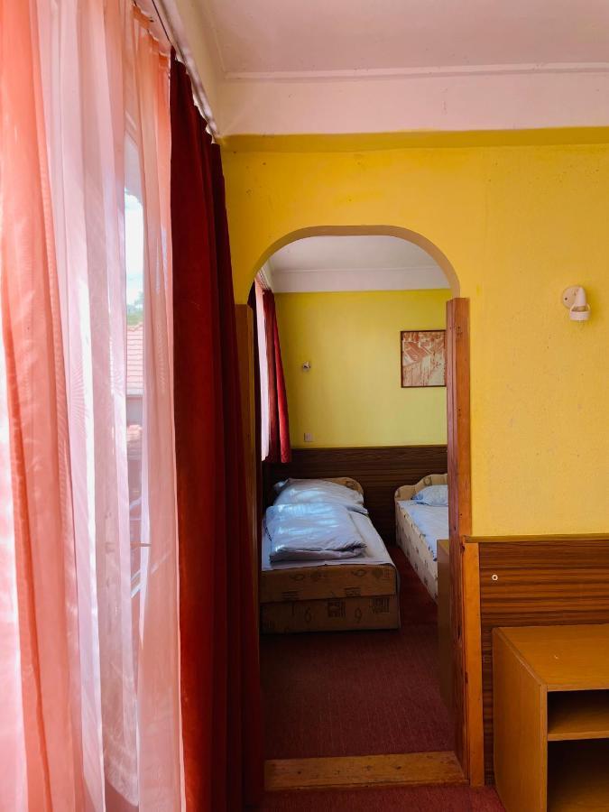 Rev Szallo Balaton Hotel Szantod Luaran gambar