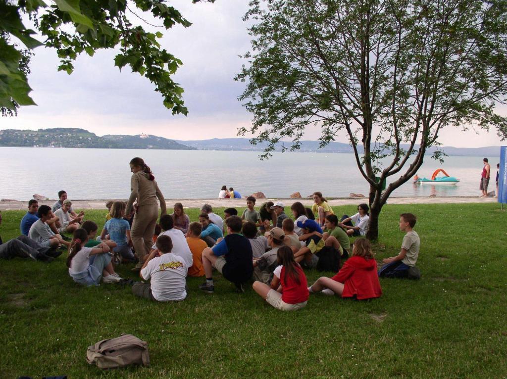 Rev Szallo Balaton Hotel Szantod Luaran gambar